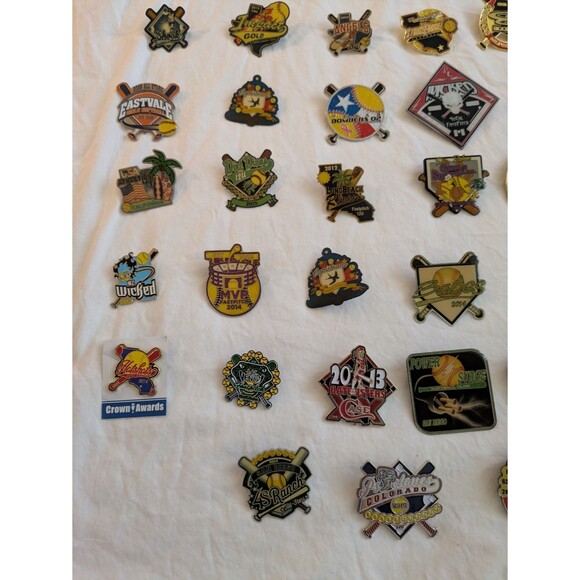 Softball Mostly CA, CO, AZ, etc Girls Fast Pitch Pin Collection 53 + Rare Find - Picture 2 of 6